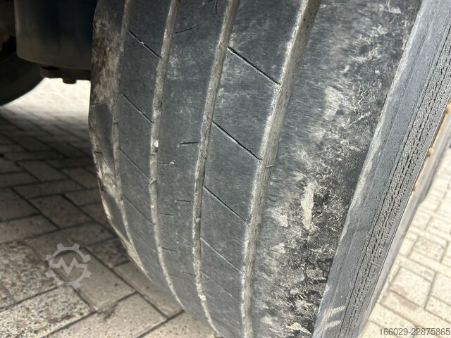 Semiremorcă cu podea mobilă KRAKER CF-Z Schubboden 92m³ 10mm Boden Sehr sauber