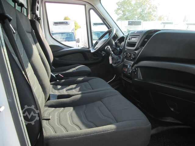 Furgon sa rashladnim sandukom IVECO 70 C14 CNG 3.0 *Carrier-Tiefkühler*Euro6*LBW*