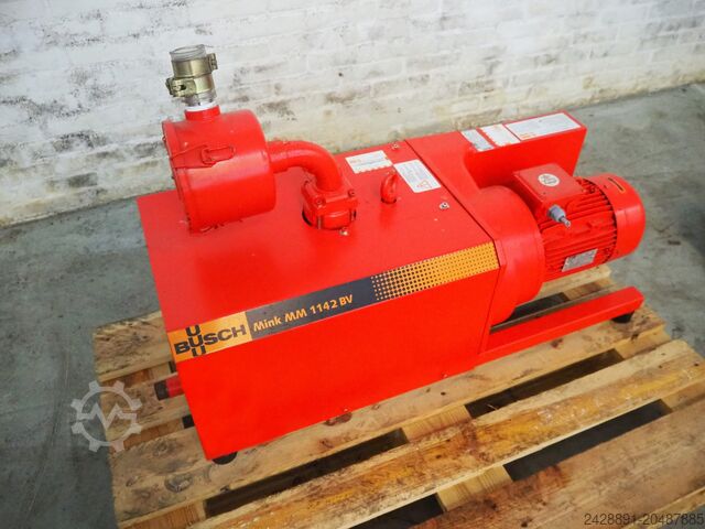Vacuum pump Busch MM 1142 B VS3