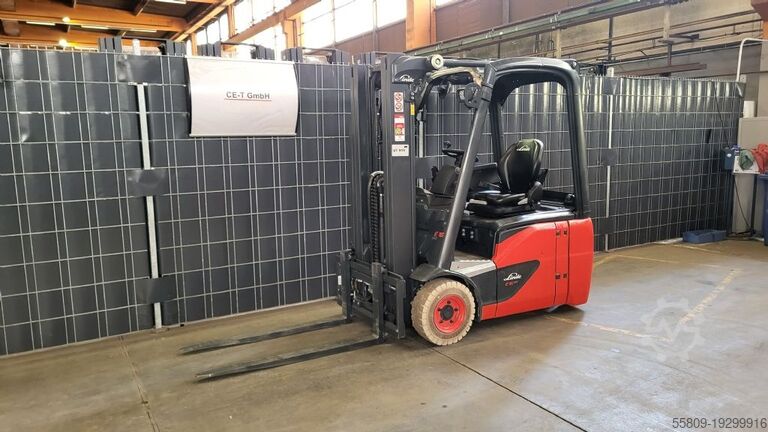 Elektrische vorkheftruck 3 wielen Linde E16-C-02 // Triplex // Safty Pilot // 2018
