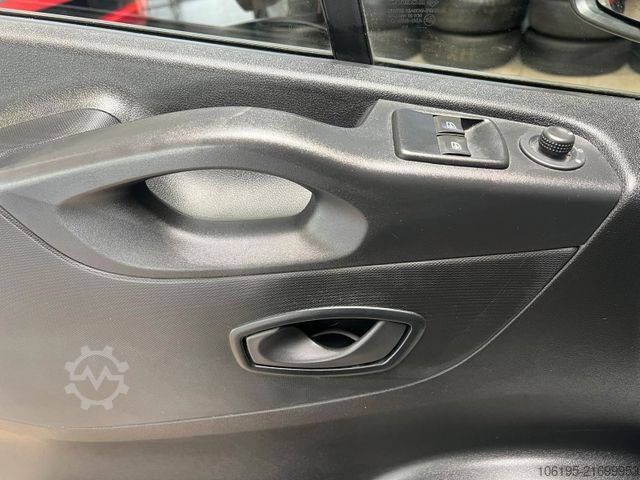 Furgon blaszak RENAULT Trafic L2-H1 Lang*Sortimo Regalsystem*Garantie*