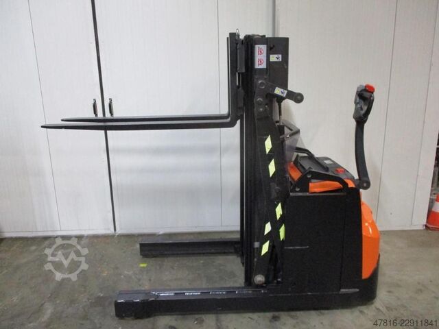  TOYOTA SWE120XR