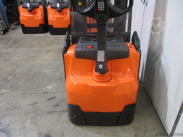  TOYOTA SWE120XR