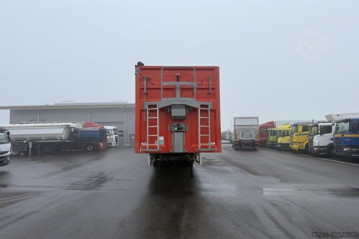 Semirremolque K100 Schubboden / Swiss-Vehicle