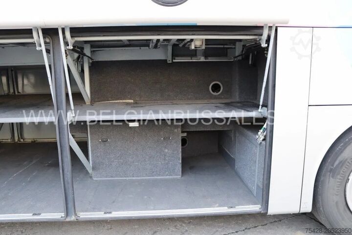 Entrenador Van Hool TX16 Astron