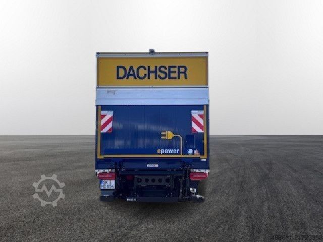 Dobozos teherautó DAF XB190 FA Electric, 18t Plywood Koffer, LBW,