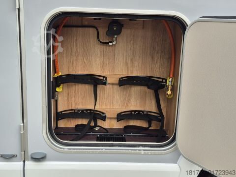 Caravana semiintegrada Knaus Sky TI 650 MEG *TraumMobil*Automatik*IC-Line*