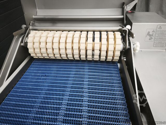 Μηχάνημα εκδοράς Marel, μοντέλο SK 15-320, ΕΤΟΣ Marel SK 15-320