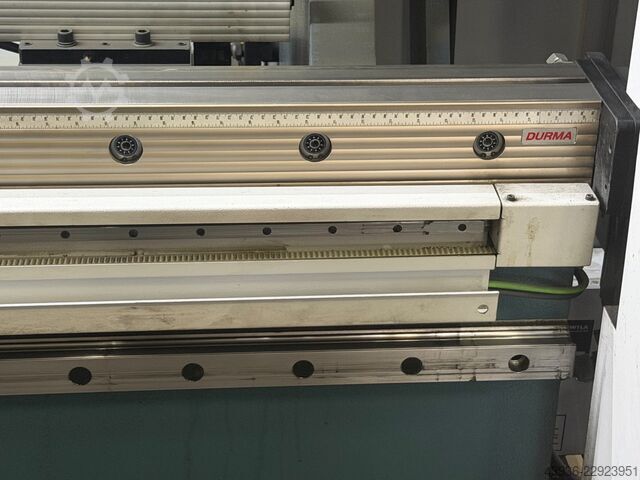 Abkant presa DURMA - AD-SERVO 30220 DURMA AD-SERVO 30220