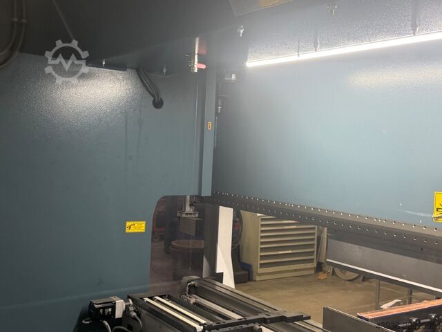Abkant presa DURMA - AD-SERVO 30220 DURMA AD-SERVO 30220