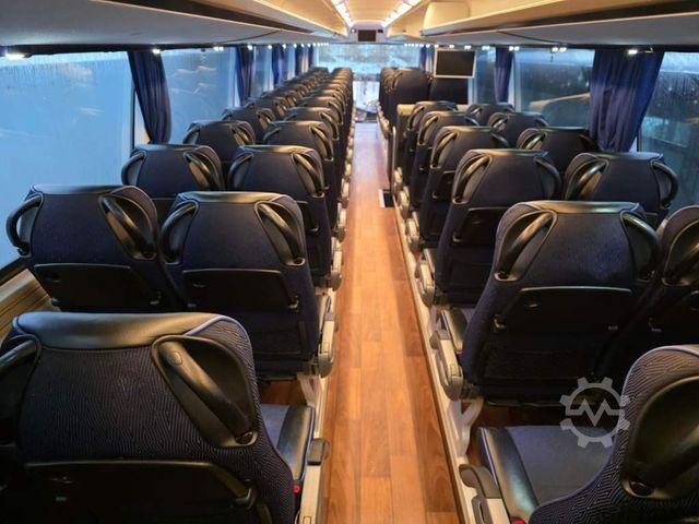 Reisebus NEOPLAN Cityliner L 63+2+1,neues AT Getriebe,ZF Intarder