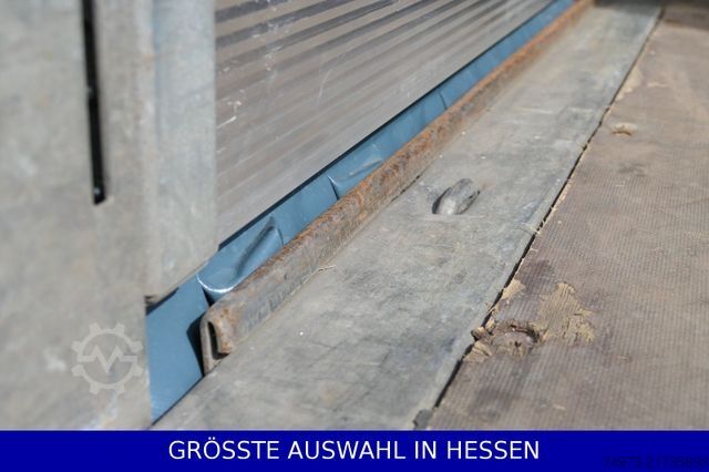 Åben sættevogn med presenning SCHMITZ CARGOBULL Mega Varios 3,05m Innen neue Plane ¤395.-mt