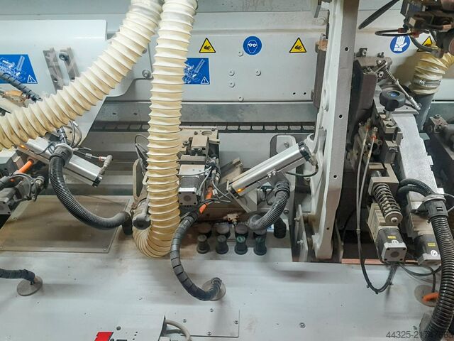 Bordatrice su un solo lato BIESSE AKRON 1330 A