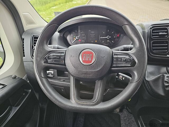 Bakwagen FIAT DUCATO 2.2 Bakwagen Laadklep!