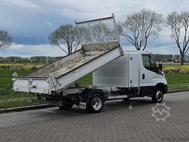 Kipper IVECO DAILY 35C16 3.0L Kipper kist AC!