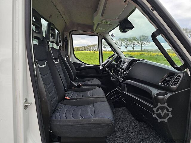 Kipper IVECO DAILY 35C16 3.0L Kipper kist AC!