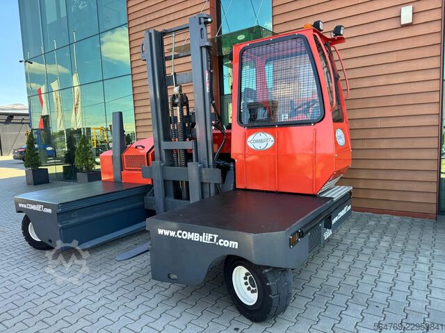 Empilhadeira lateral Combilift C5000SL // Mast with free lift