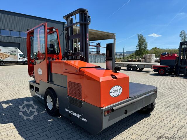 Empilhadeira lateral Combilift C5000SL // Mast with free lift