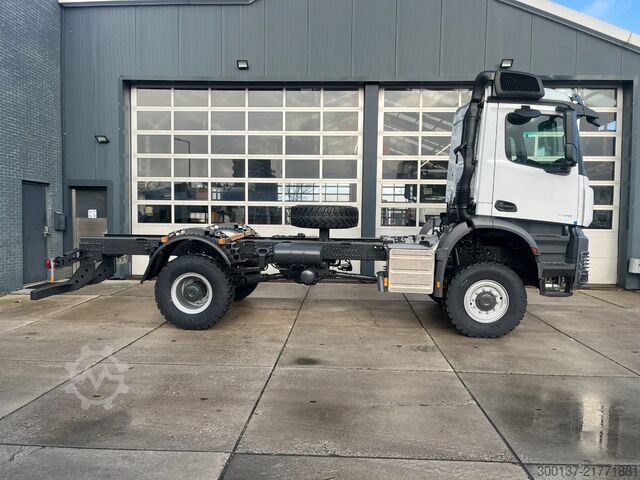Șasiu cu cabină Mercedes-Benz Arocs 1736 AK 4x4 Chassis Cabin