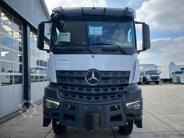 Teška dužnost Mercedes-Benz Arocs 4058 AS 6x6 Tractor Head 180T Push Pull E...