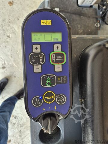 Fregadora secadora Nilfisk BR755