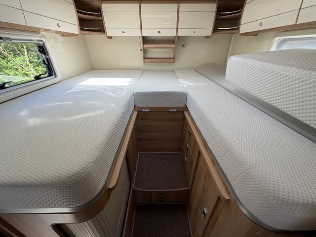 Autorulotă integrată GIOTTILINE G-Liner 937