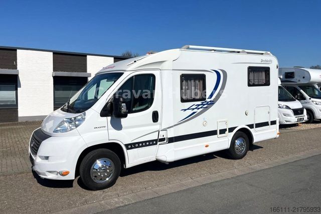 Autorulotă semi-integrată DETHLEFFS T 001 - Festbett -  - Solar - Klima -