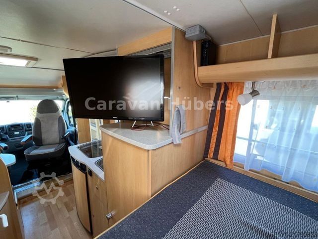 Autorulotă semi-integrată DETHLEFFS T 001 - Festbett -  - Solar - Klima -