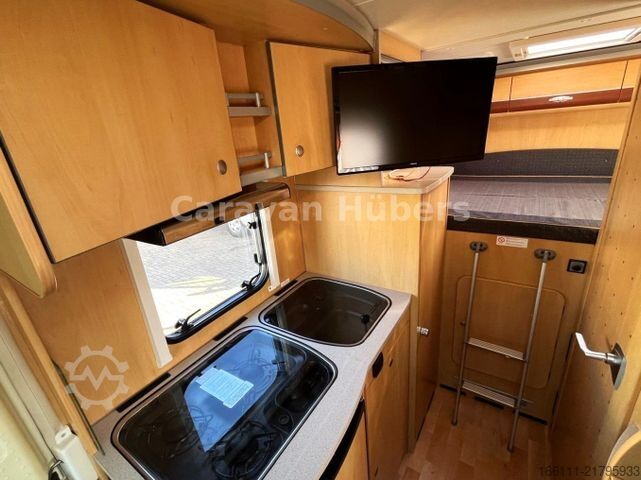 Autorulotă semi-integrată DETHLEFFS T 001 - Festbett -  - Solar - Klima -
