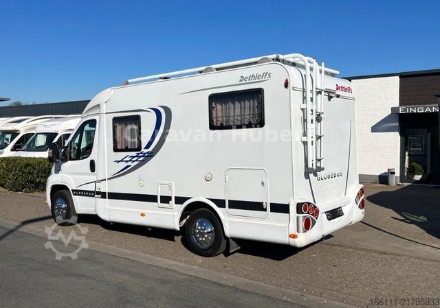 Autorulotă semi-integrată DETHLEFFS T 001 - Festbett -  - Solar - Klima -