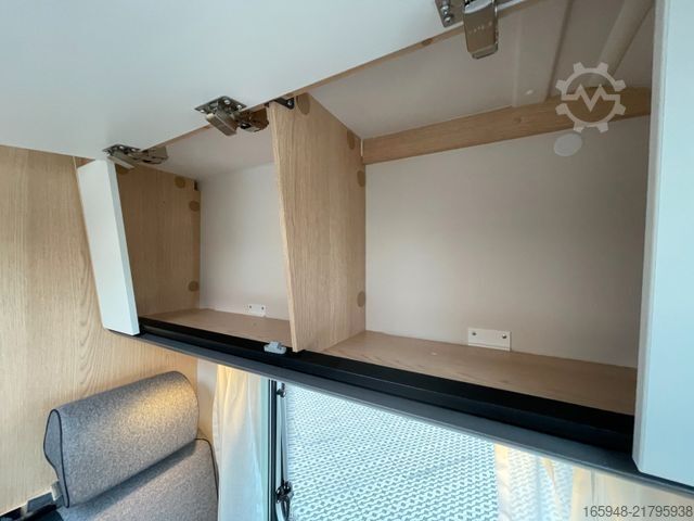 Semi-integrated camper SUNLIGHT V66 ** Adventure Edition * Sofort verfügbar**