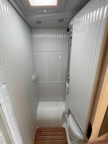 Semi-integrated camper SUNLIGHT V66 ** Adventure Edition * Sofort verfügbar**