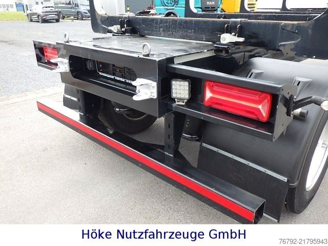 Rimorchio portatronchi PAVIC HTA 20 2-achs Kurzholz-Anhg./SAF/OptiPa SL/ALCOA