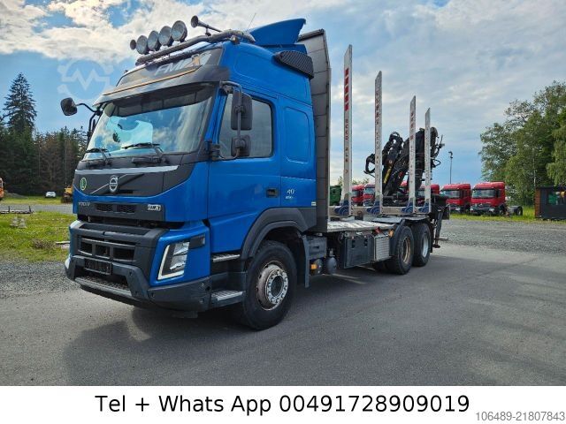 Samochód do przewozu drewna Volvo FH 540