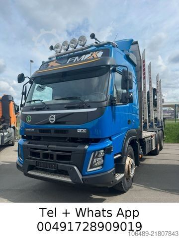 Samochód do przewozu drewna Volvo FH 540