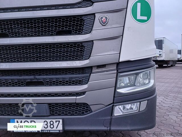 Standardowy ciągnik siodłowy SCANIA R460 CR20H ACC ADAS Package
