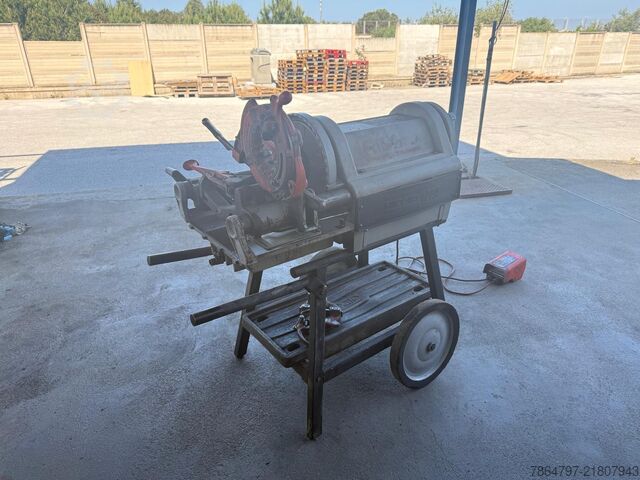 Stroj na řezání vnějších závitů ridgid 1224