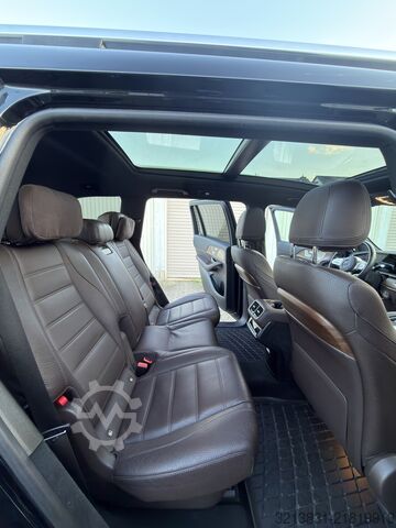 Mercedes-Benz GLS 350 d 4MATIC AMG Line Mercedes-Benz GLS 350 d 4MATIC