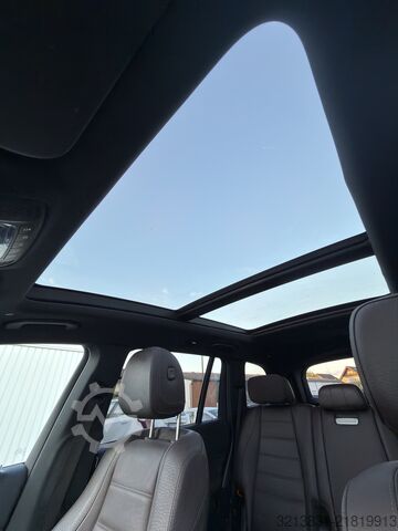 Mercedes-Benz GLS 350 d 4MATIC AMG Line Mercedes-Benz GLS 350 d 4MATIC