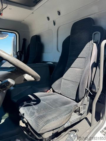 Kamion sa ravnom platformom i ceradom MERCEDES-BENZ ATEGO 818 *  * LBW * AUTOMATIK * 8.600 KG *