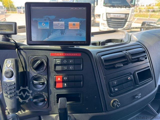 Kamion sa ravnom platformom i ceradom MERCEDES-BENZ ATEGO 818 *  * LBW * AUTOMATIK * 8.600 KG *