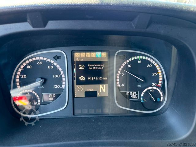 Kamion sa ravnom platformom i ceradom MERCEDES-BENZ ATEGO 818 *  * LBW * AUTOMATIK * 8.600 KG *