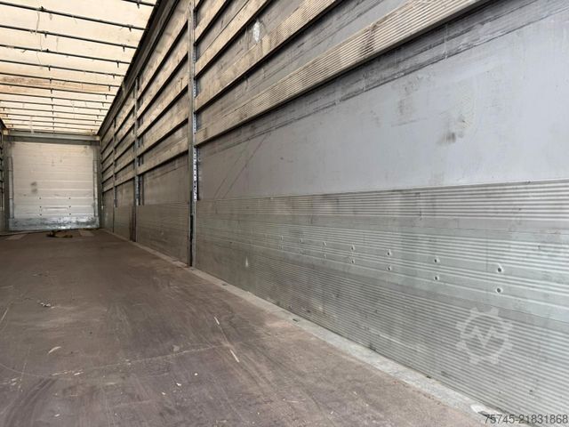 Semirimorchio con telone SCHMITZ CARGOBULL SCB*S3T *  STANDART * LIFTACHSE * HUBDACH *