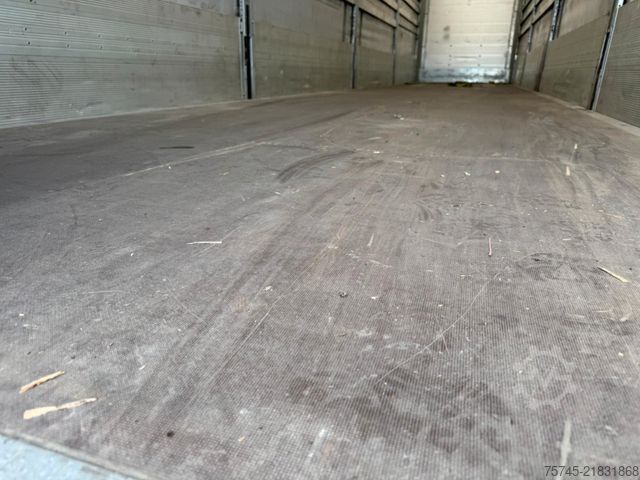 Semirimorchio con telone SCHMITZ CARGOBULL SCB*S3T *  STANDART * LIFTACHSE * HUBDACH *