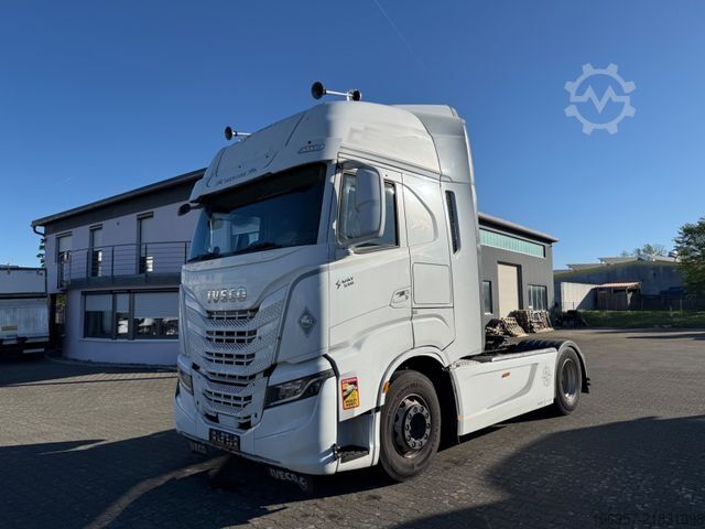 Standardní tahač IVECO STRALIS S-WAY 510 AS440S51T/FP Standklima Intard