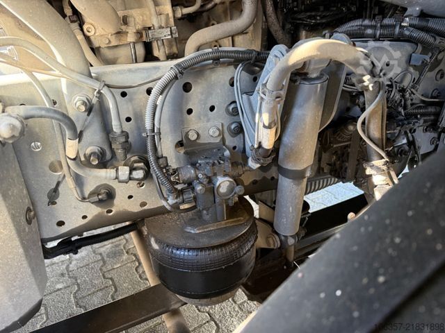 Standardní tahač IVECO STRALIS S-WAY 510 AS440S51T/FP Standklima Intard