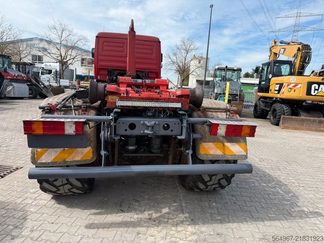 Camion benne à bras amovible MERCEDES-BENZ 4144 Actros MP2 Abrollkipper 8x8 Singlebereifung