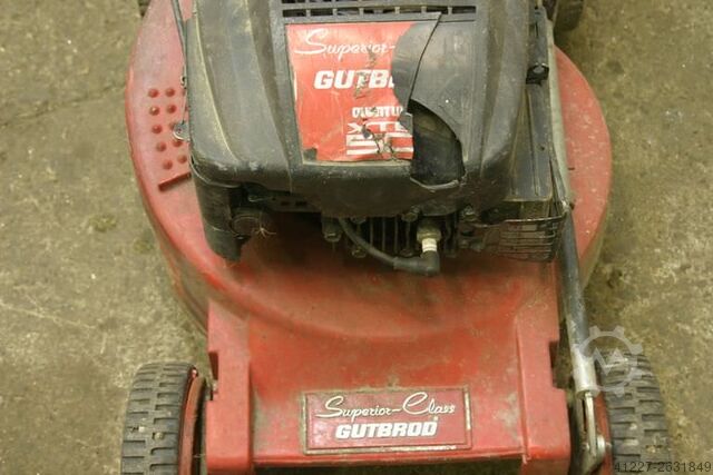 Tondeuses à gazon 9 pièces verschiedene Hersteller verschiedene Typen