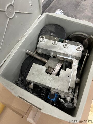 Window bonding machine Heiber & Schroeder WP 1400 matic