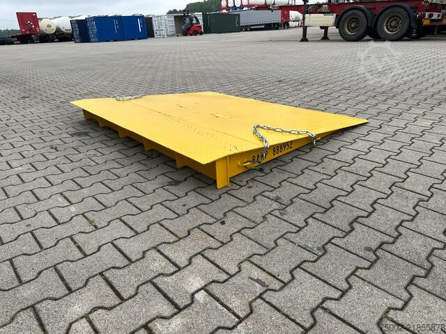 Contentor Onbekend ramp 2m wide / 7.500kg